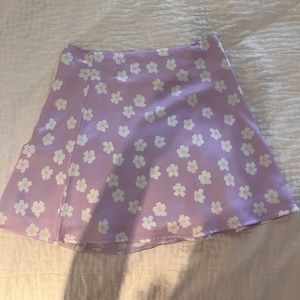 princess polly purple mini skirt with flowers, perfect for the summer